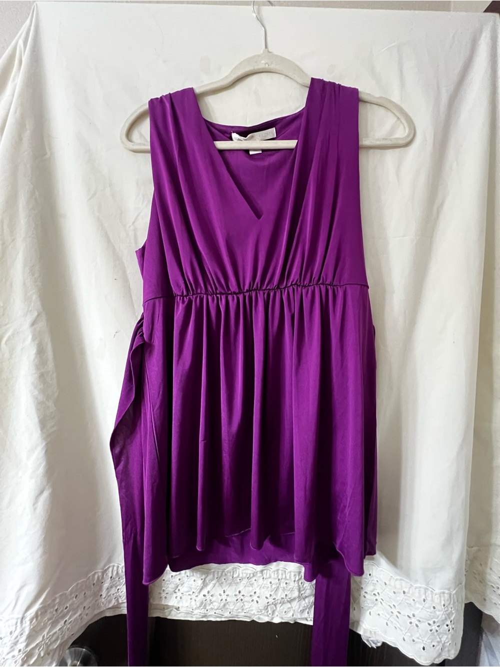 Boston Proper Sleeveless V-Neck Tunic in Bright Purple